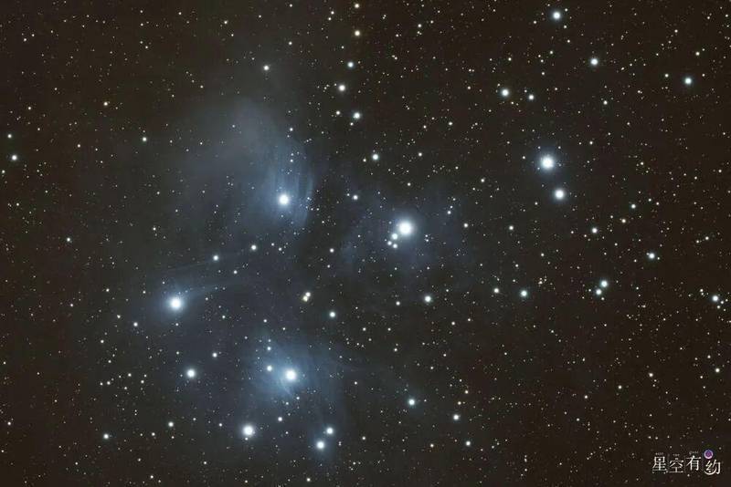  梅西耶天体马拉松揭秘；110个目标如何一夜尽览；观测技巧与魅力并存。 文化旅游