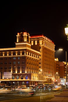 近500亿营收的背后：如何看懂物业巨头的增长密码