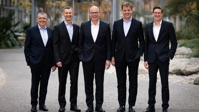 并非单纯的运气使然:头部券商穿越周期的内生增长逻辑。 新闻