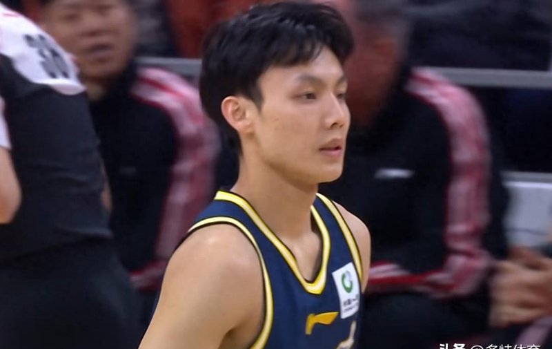 广东宏远内线危机深度解析：徐杰回归背后的战术重构与萨林杰复出价值评估