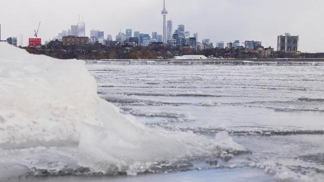  「数据震荡」：北美冰雪旅游预订量骤降41%的技术归因与行业重构 文化旅游