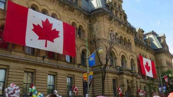  「数据震荡」：北美冰雪旅游预订量骤降41%的技术归因与行业重构 文化旅游