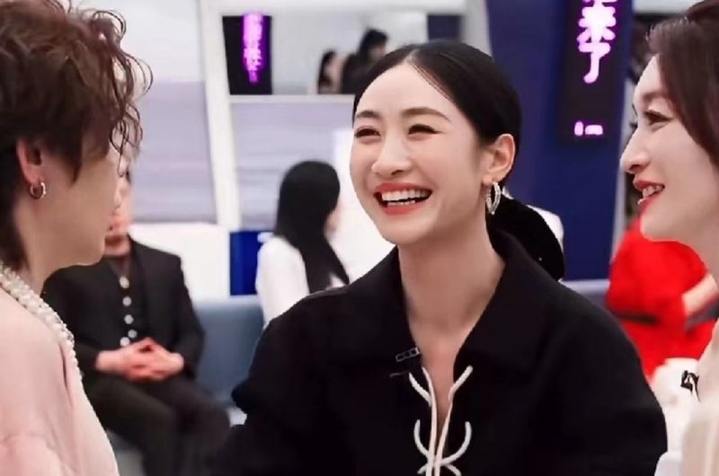  那个敢在直播间"开炮"的王濛，戳中了多少人的内心。 娱乐新闻