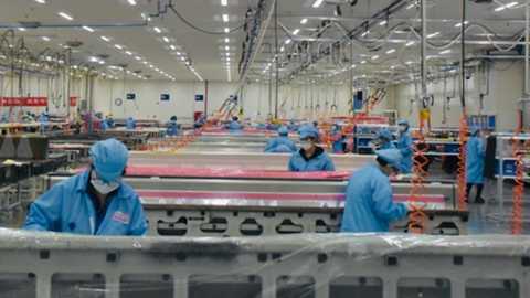  霍尔木兹困局：地缘溢价驱动的原油定价机制重构与产业链传导逻辑 股票财经