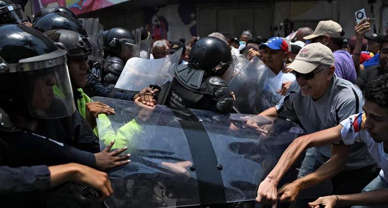  【深度复盘】委内瑞拉工资冻涨四年：经济政策失灵的典型样本分析 新闻