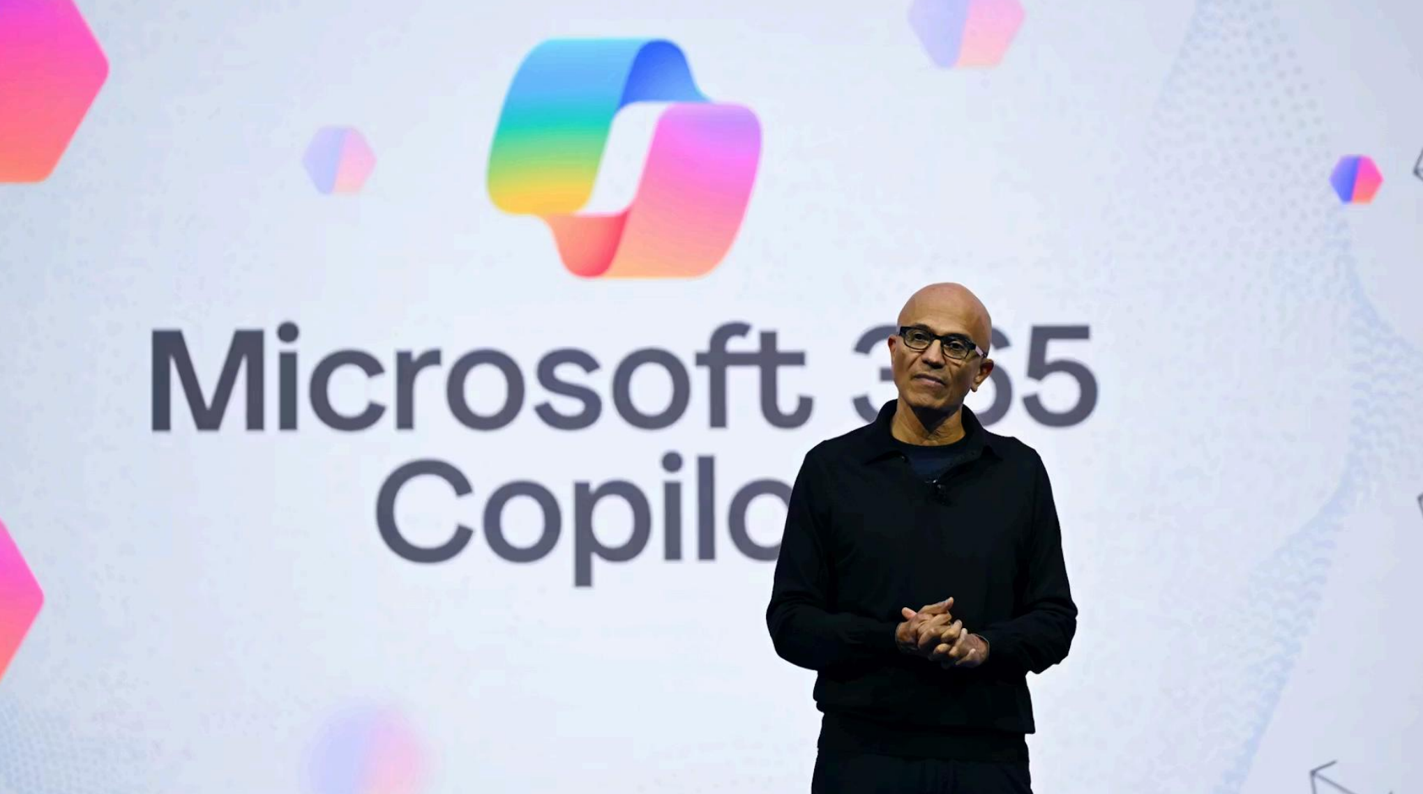  【技术解码】微软Copilot重组深水区：从12人精锐到类“龙虾”架构，纳德拉在下什么棋？ IT技术