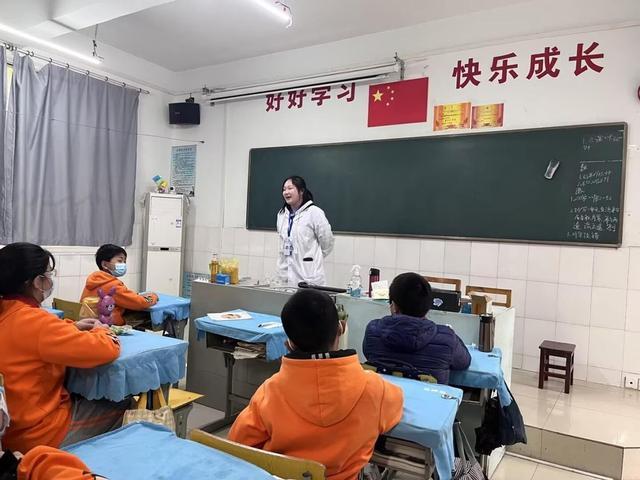 那个“不内卷”的女孩上岸厦大:你的焦虑,可能是努力方向错了 情感心理