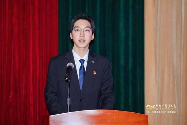  从教材精读五轮到知识框架建构：一位金融考研人的系统化作战方法论 教育招生